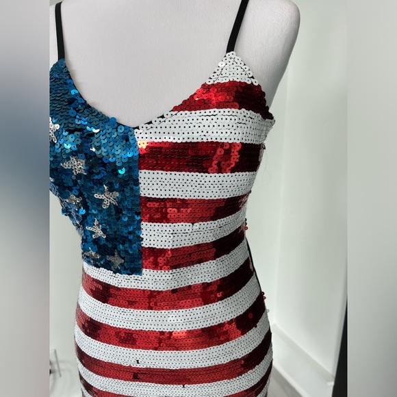 USA American Flag Patriotic Sequin Dress- Spaghetti Strap Sleeveless- XS - NWT - Picture 3 of 8